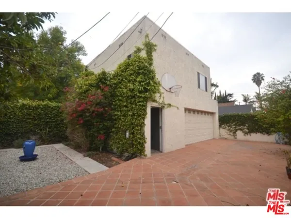 $6,500 | 429 South Orange Drive, Los Angeles, CA 90036