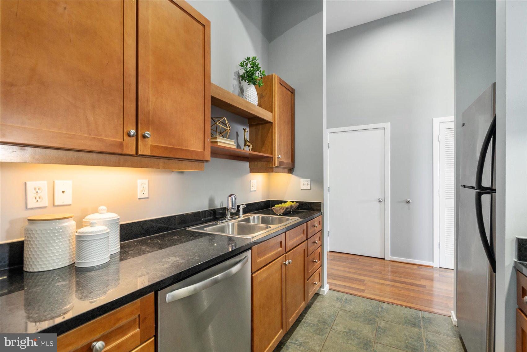 1211 Light Street, Unit 412 Baltimore, MD 21230 - Photo 11 of 36