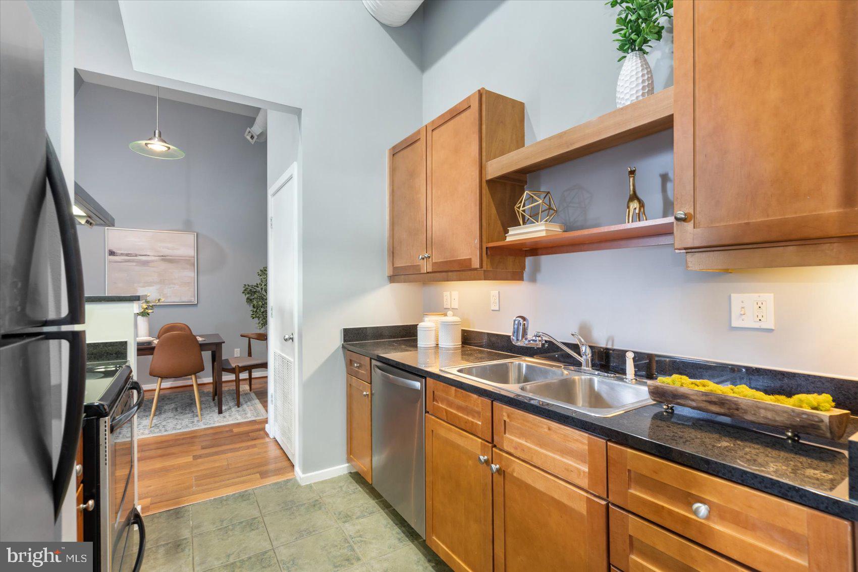 1211 Light Street, Unit 412 Baltimore, MD 21230 - Photo 9 of 36