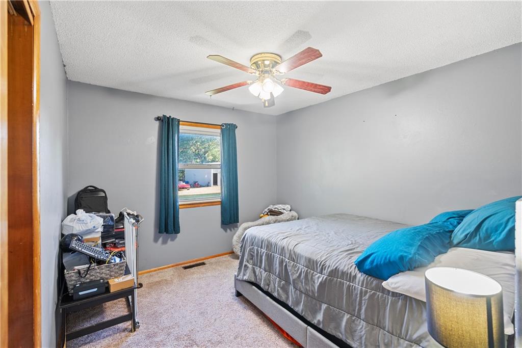 4392 2400 Road Coffeyville, KS 67337 - Photo 12 of 36
