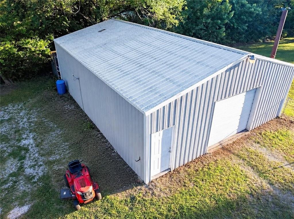 4392 2400 Road Coffeyville, KS 67337 - Photo 29 of 36