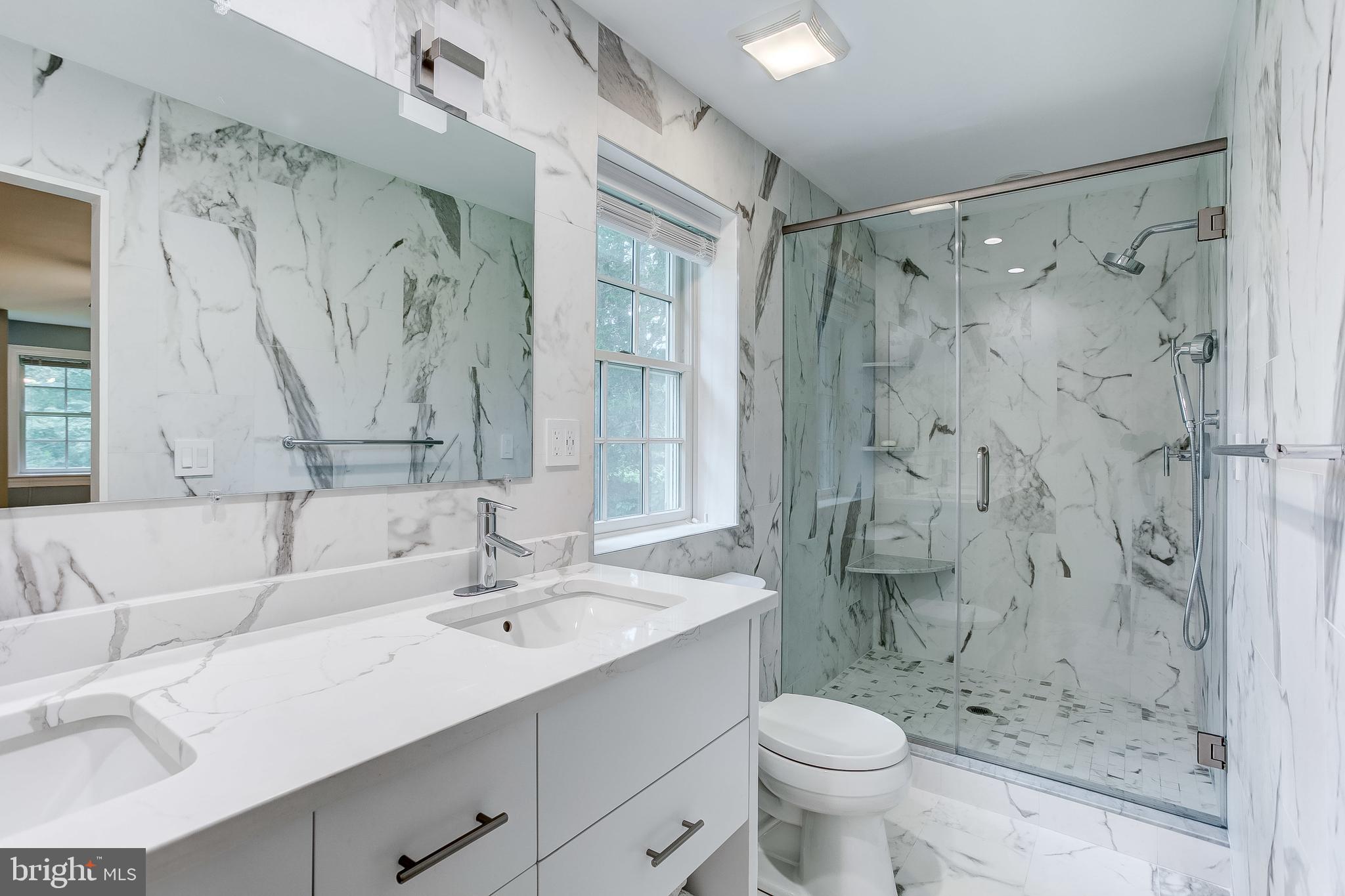 6 Bellemore Road Baltimore, MD 21210 - Photo 20 of 33 Lovely Owners Bath