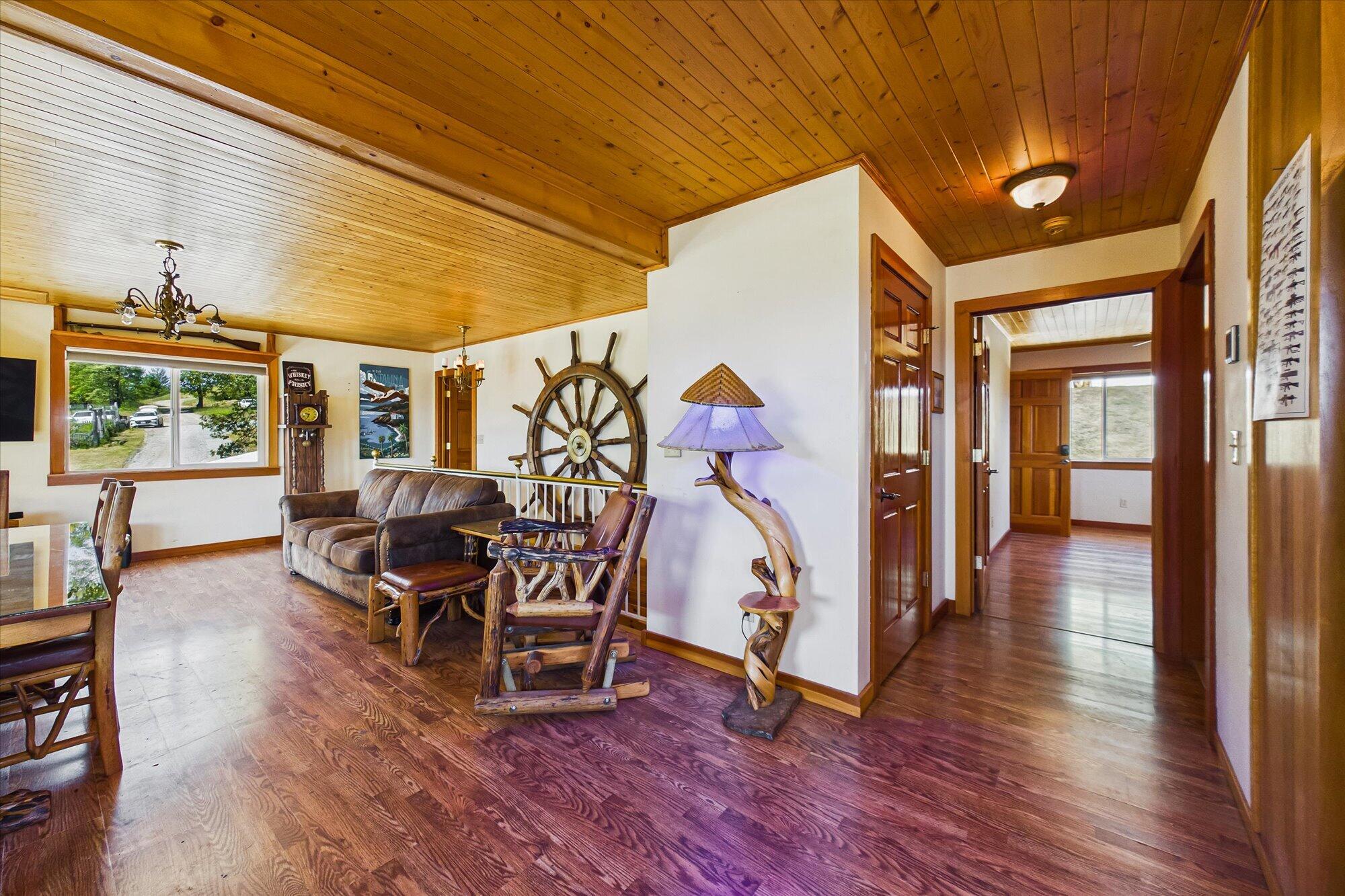 101 Gasline Road Bridgeville, CA 95526 - Photo 9 of 51