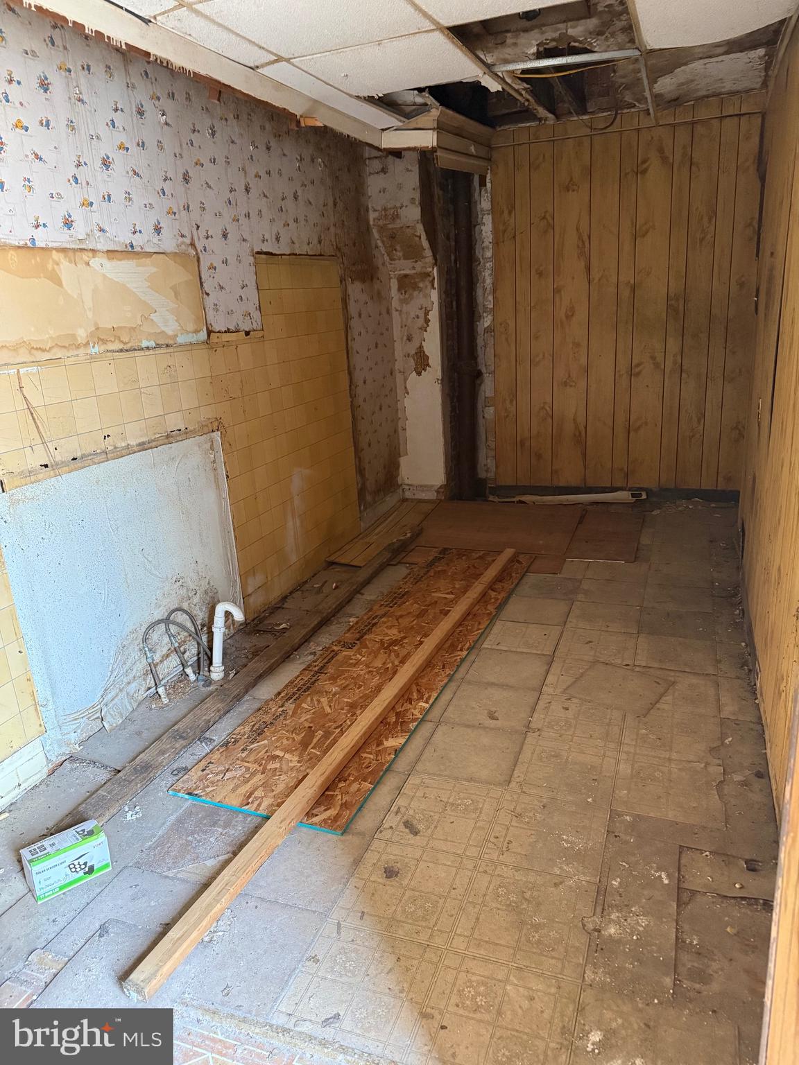 1119 Brown Street Chester, PA 19013 - Photo 6 of 18 a view of a backyard of the house