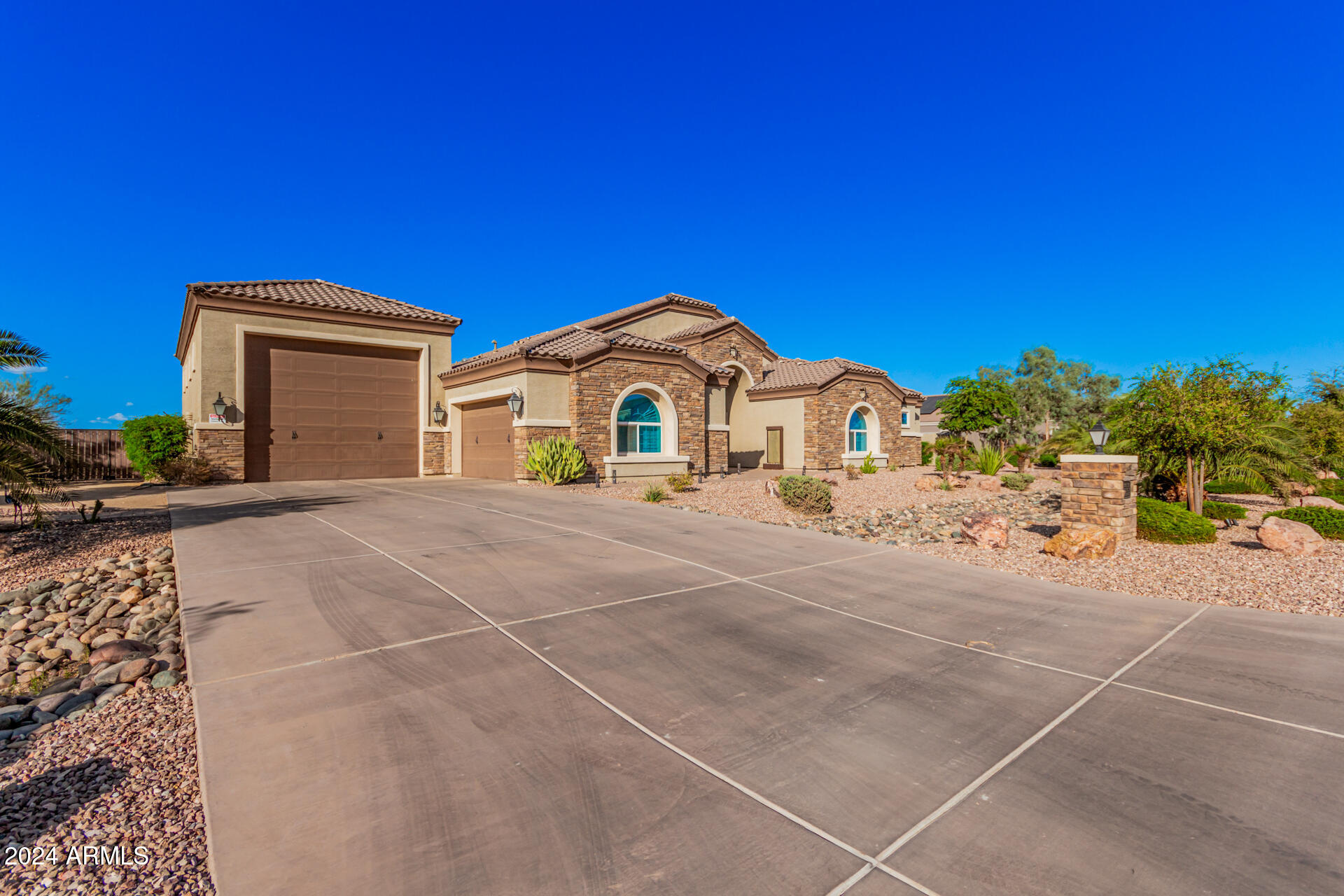 13616 West Ocotillo Road Glendale, AZ 85307 - Photo 3 of 85 0003-03 - Ocotillo