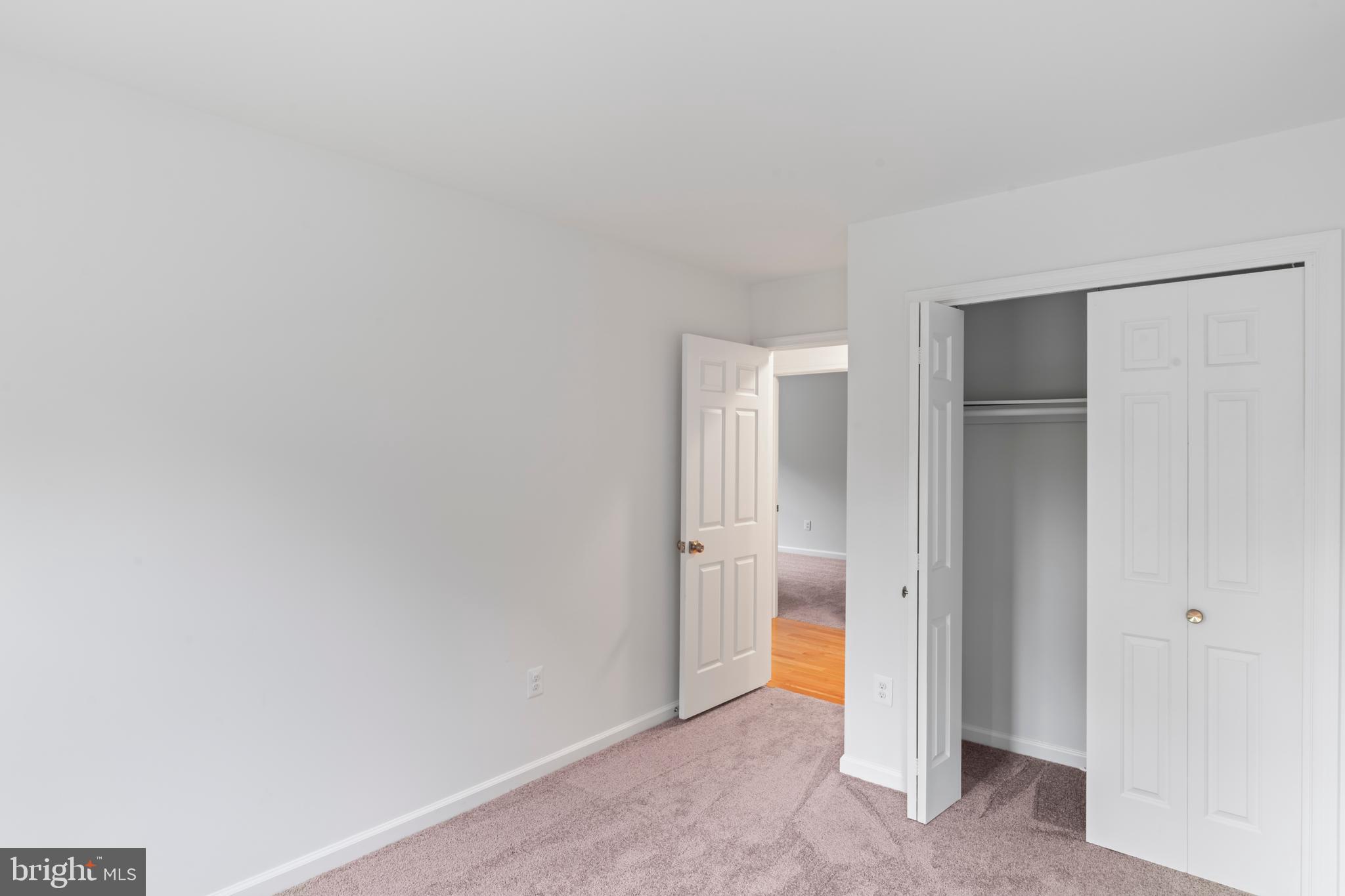 1950 Weybridge Lane Reston, VA 20191 - Photo 47 of 71