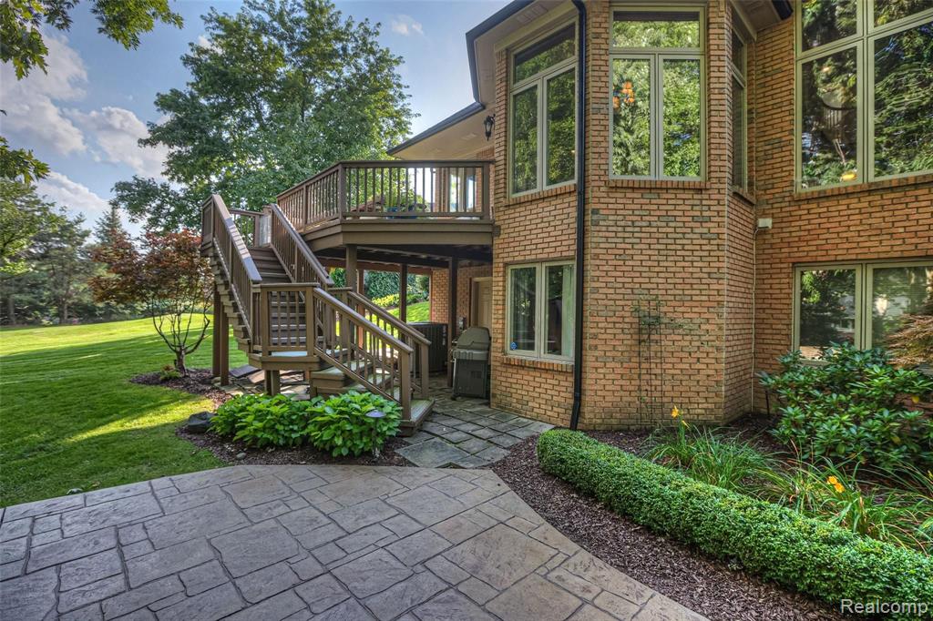 2483 Ashford Rochester Hills, MI 48306 - Photo 47 of 51