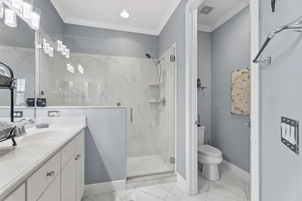 $430,000 | 651 Southwest Glen Crest Way, Unit 2, Stuart, FL 34997