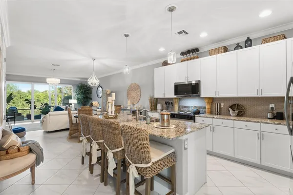 $430,000 | 651 Southwest Glen Crest Way, Unit 2, Stuart, FL 34997