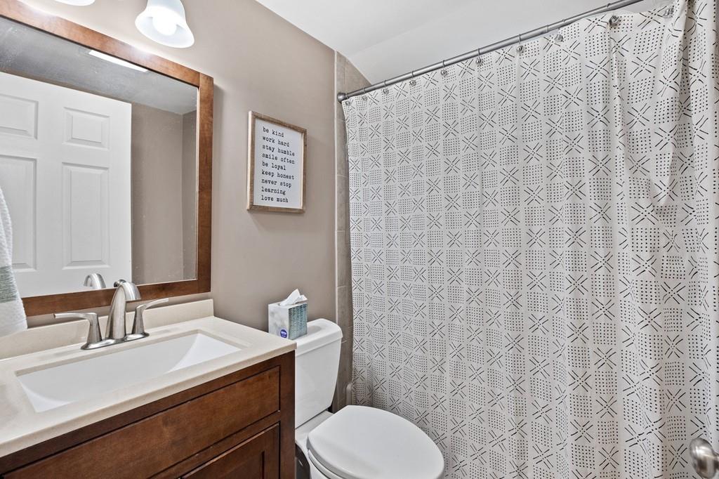 28 Circle Drive Framingham, MA 01702 - Photo 14 of 32