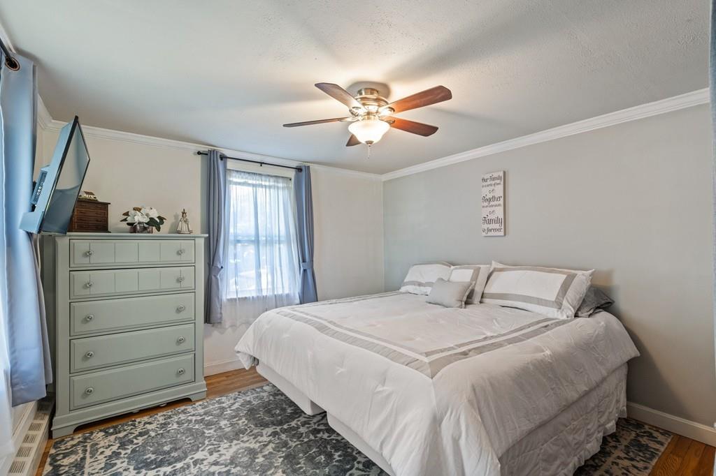 28 Circle Drive Framingham, MA 01702 - Photo 3 of 32