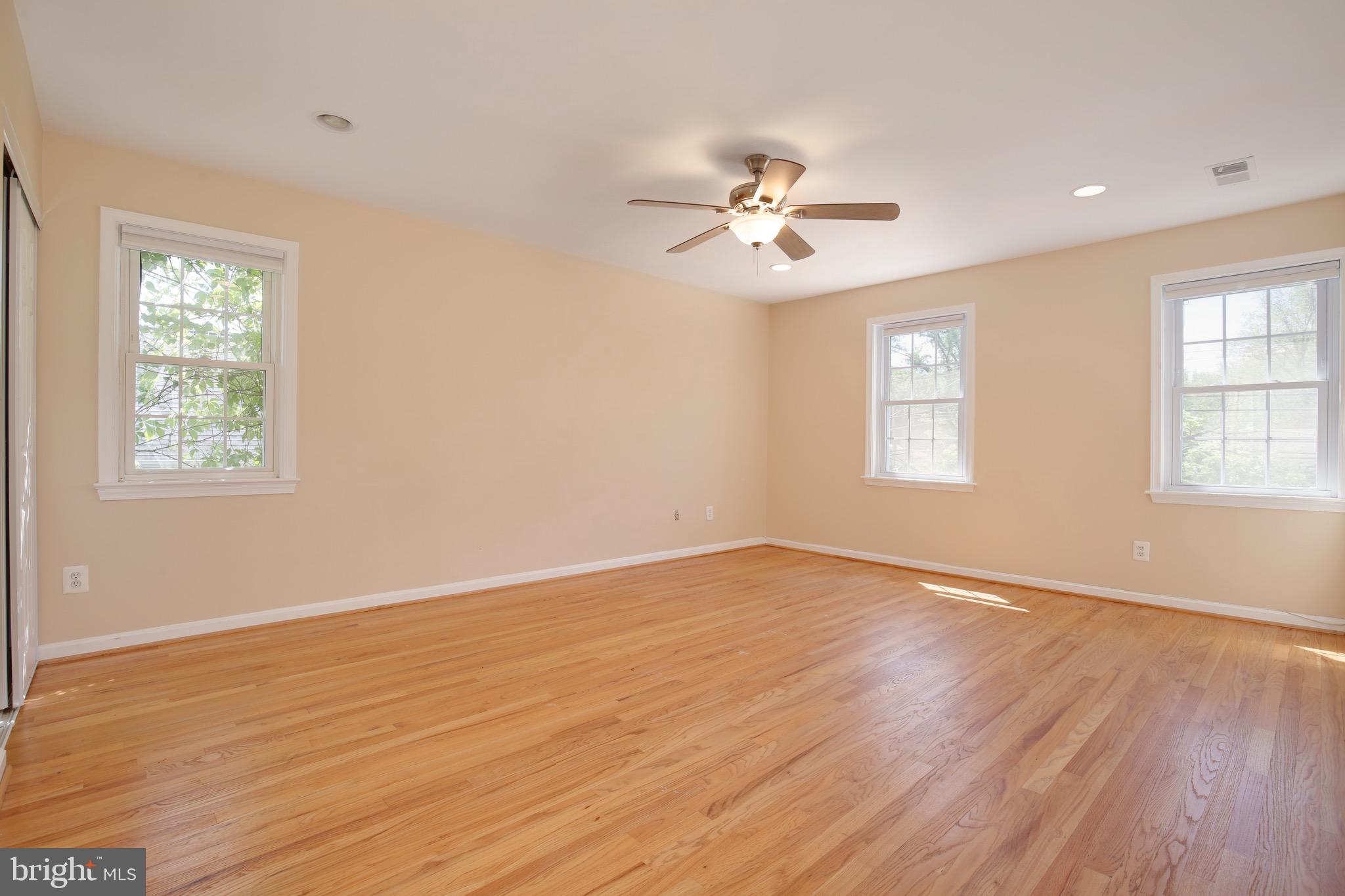 11706 Kemp Mill Road Silver Spring, MD 20902 - Photo 22 of 41 Gallery Image 22