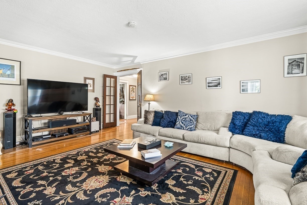 185 Oakley Road Belmont, MA 02478 - Photo 31 of 42 Gallery Image 31