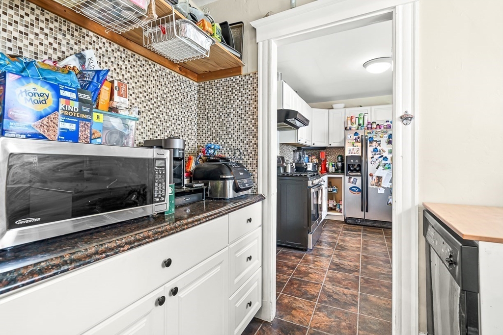 185 Oakley Road Belmont, MA 02478 - Photo 35 of 42 Gallery Image 35