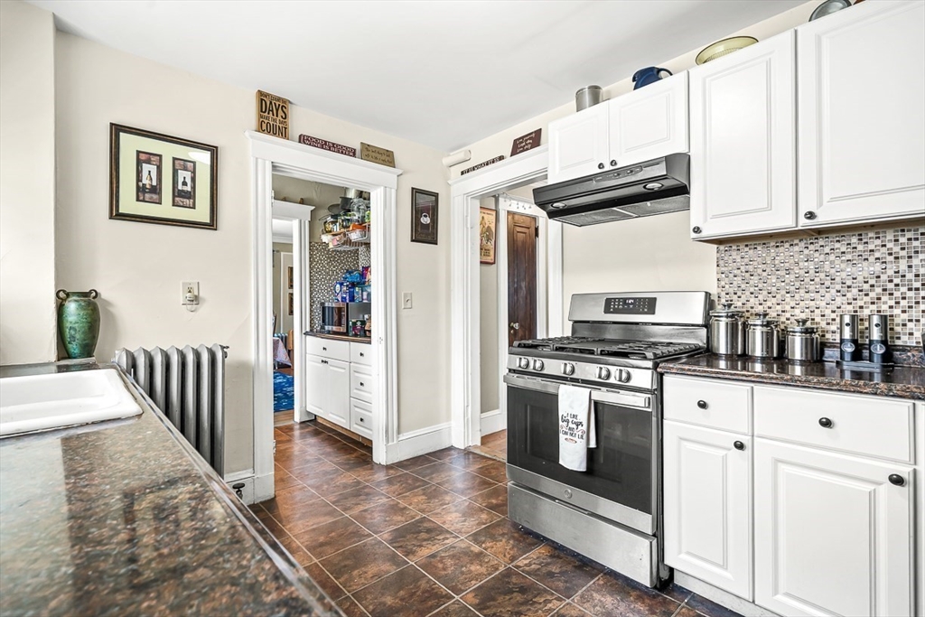 185 Oakley Road Belmont, MA 02478 - Photo 36 of 42 Gallery Image 36