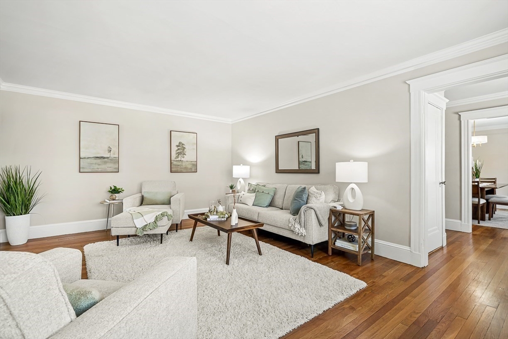 185 Oakley Road Belmont, MA 02478 - Photo 4 of 42 Gallery Image 4