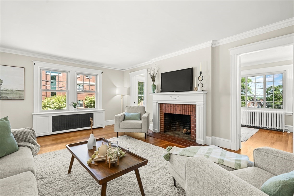 185 Oakley Road Belmont, MA 02478 - Photo 6 of 42 Gallery Image 6