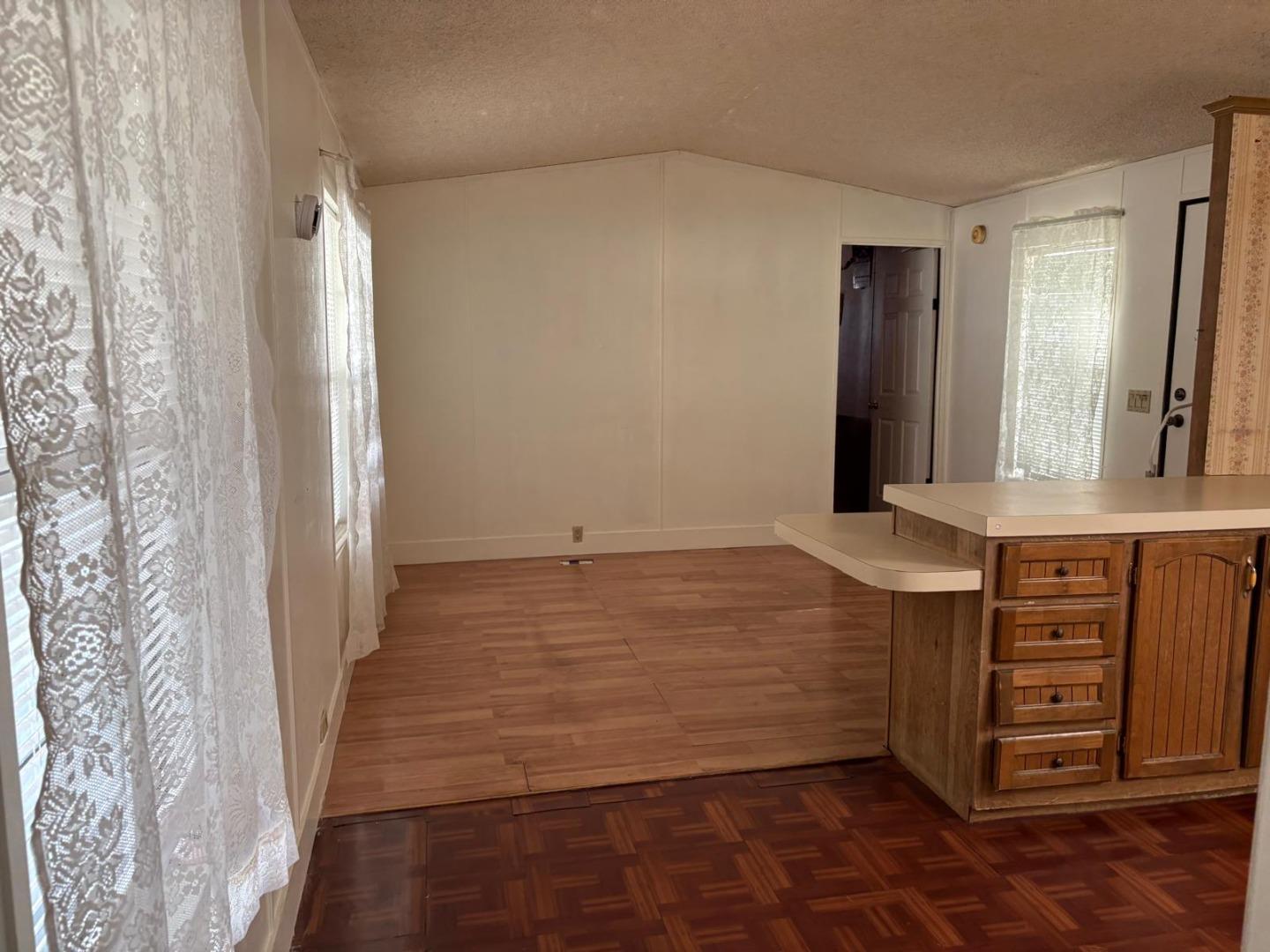 411 Lewis Road, Unit 218 San Jose, CA 95111 - Photo 3 of 14