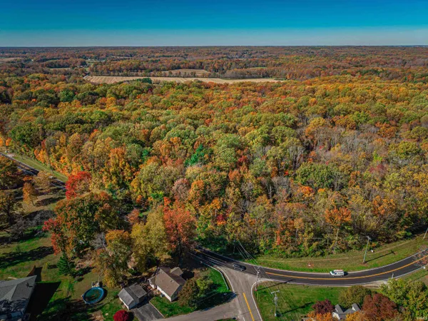 $299,000 | 8 Darmstadt, Evansville, IN 47710