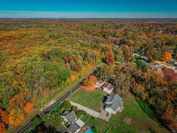 $299,000 | 8 Darmstadt, Evansville, IN 47710