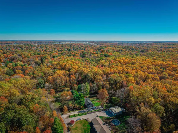 $299,000 | 8 Darmstadt, Evansville, IN 47710