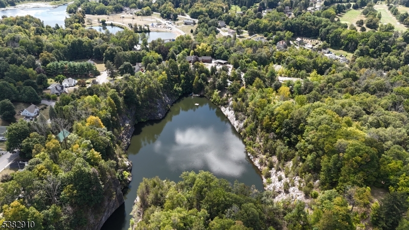 65 Buckwheat Road Franklin, NJ 07416 - Photo 14 of 22