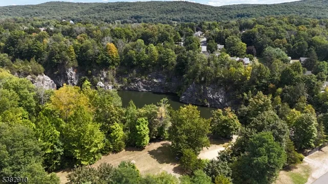 $1,500,000 | 65 Buckwheat Road, Franklin, NJ 07416