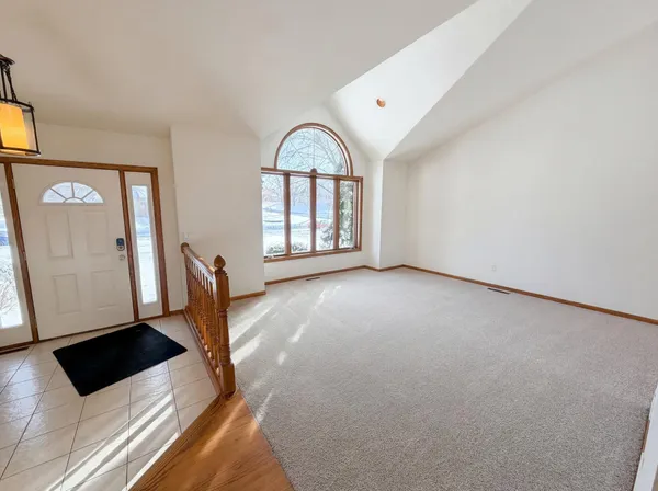 $595,000 | 8433 Upland Lane North, Maple Grove, MN 55311