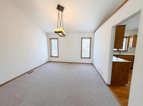 $595,000 | 8433 Upland Lane North, Maple Grove, MN 55311