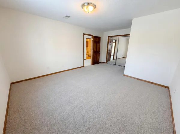 $595,000 | 8433 Upland Lane North, Maple Grove, MN 55311