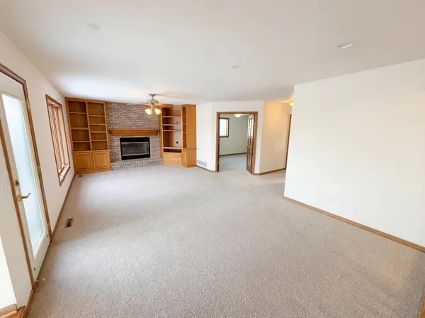 $595,000 | 8433 Upland Lane North, Maple Grove, MN 55311