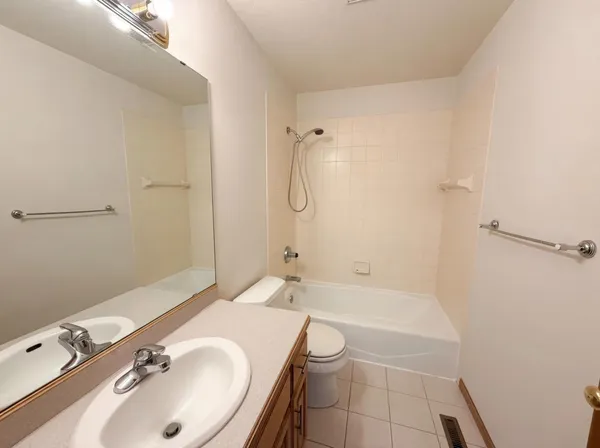 $595,000 | 8433 Upland Lane North, Maple Grove, MN 55311