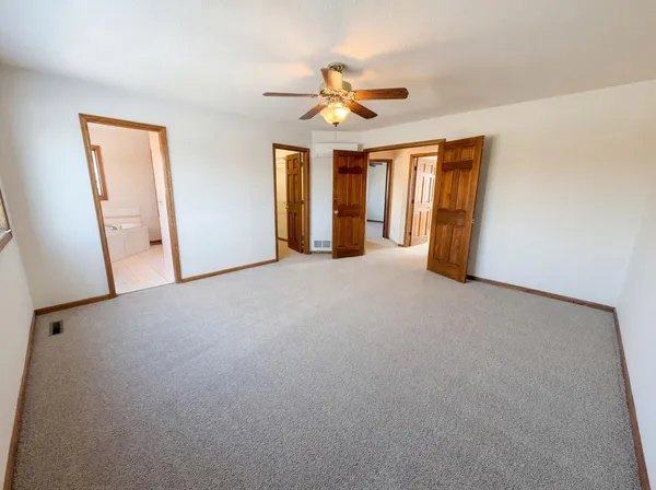 $595,000 | 8433 Upland Lane North, Maple Grove, MN 55311