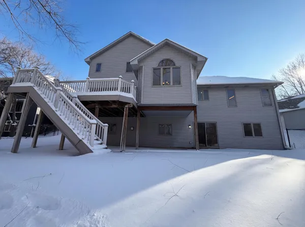 $595,000 | 8433 Upland Lane North, Maple Grove, MN 55311