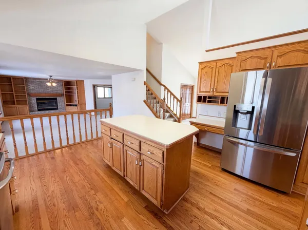 $595,000 | 8433 Upland Lane North, Maple Grove, MN 55311