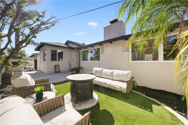 $1,400,000 | 934 East Rose Avenue, Orange, CA 92867