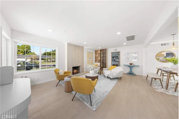 $1,400,000 | 934 East Rose Avenue, Orange, CA 92867