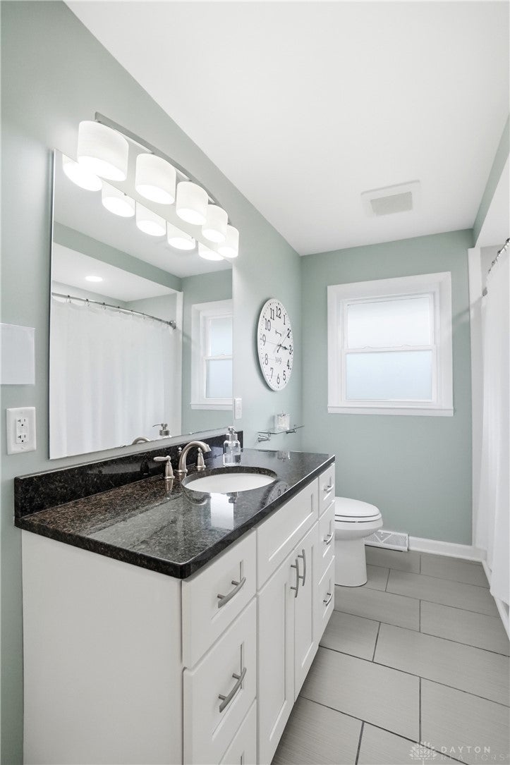1068 Whitestone Road Xenia, OH 45385 - Photo 27 of 60 Gallery Image 27