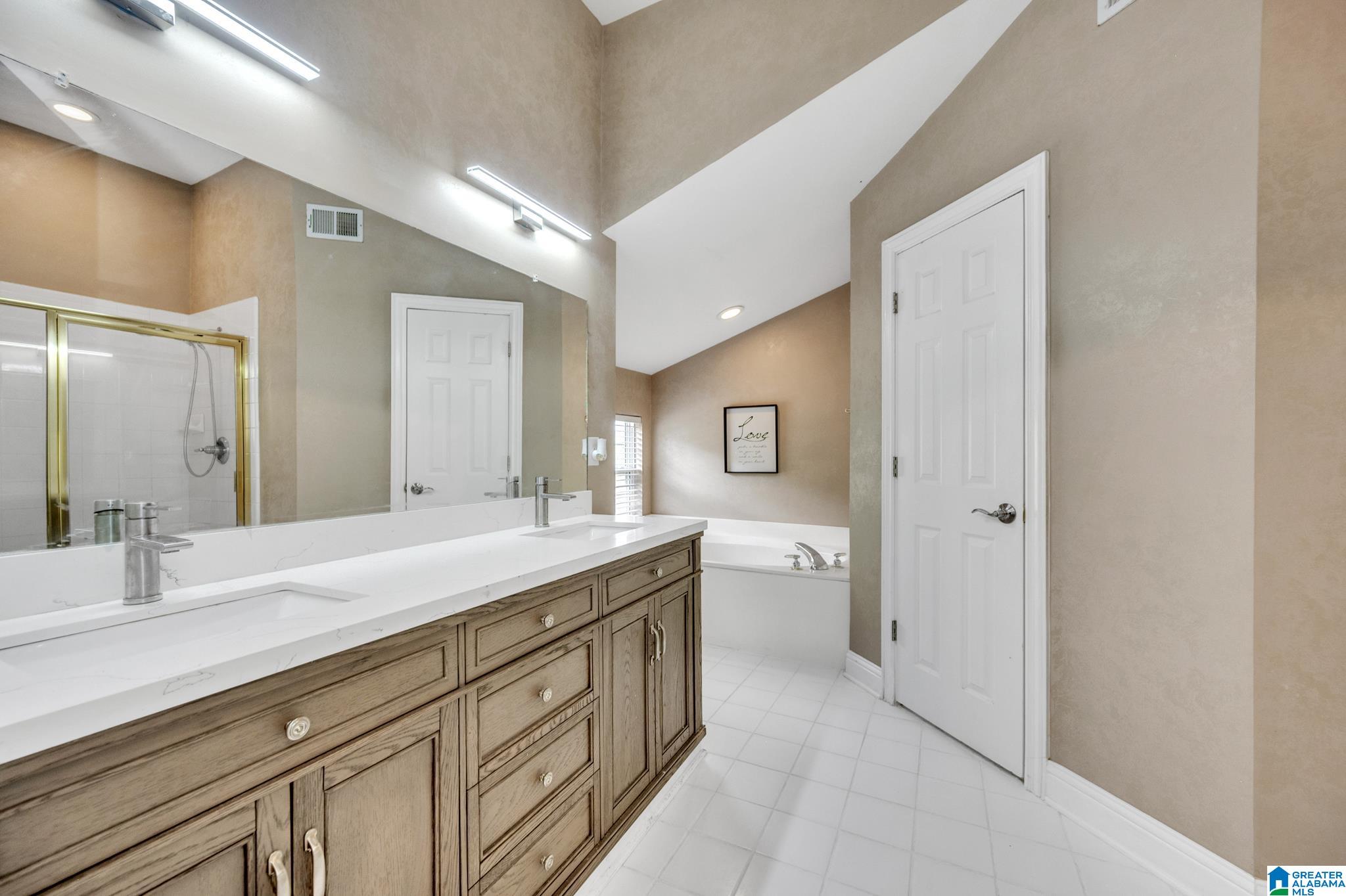 1039 Oak Meadows Road Birmingham, AL 35242 - Photo 8 of 19