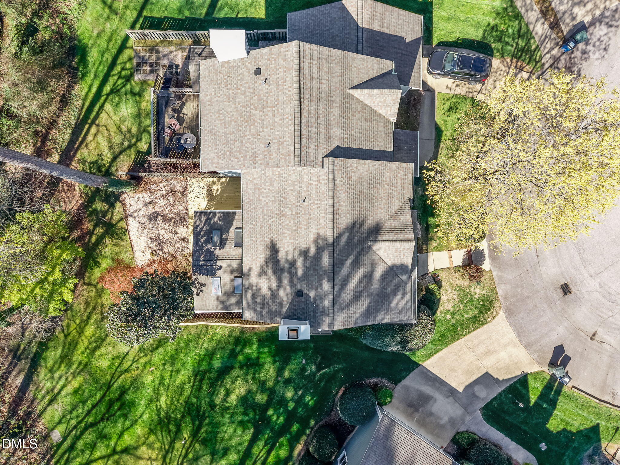 1401 Mapleside Court Raleigh, NC 27609 - Photo 44 of 45 21-web-or-mls-DJI_20260318104050_0395_D