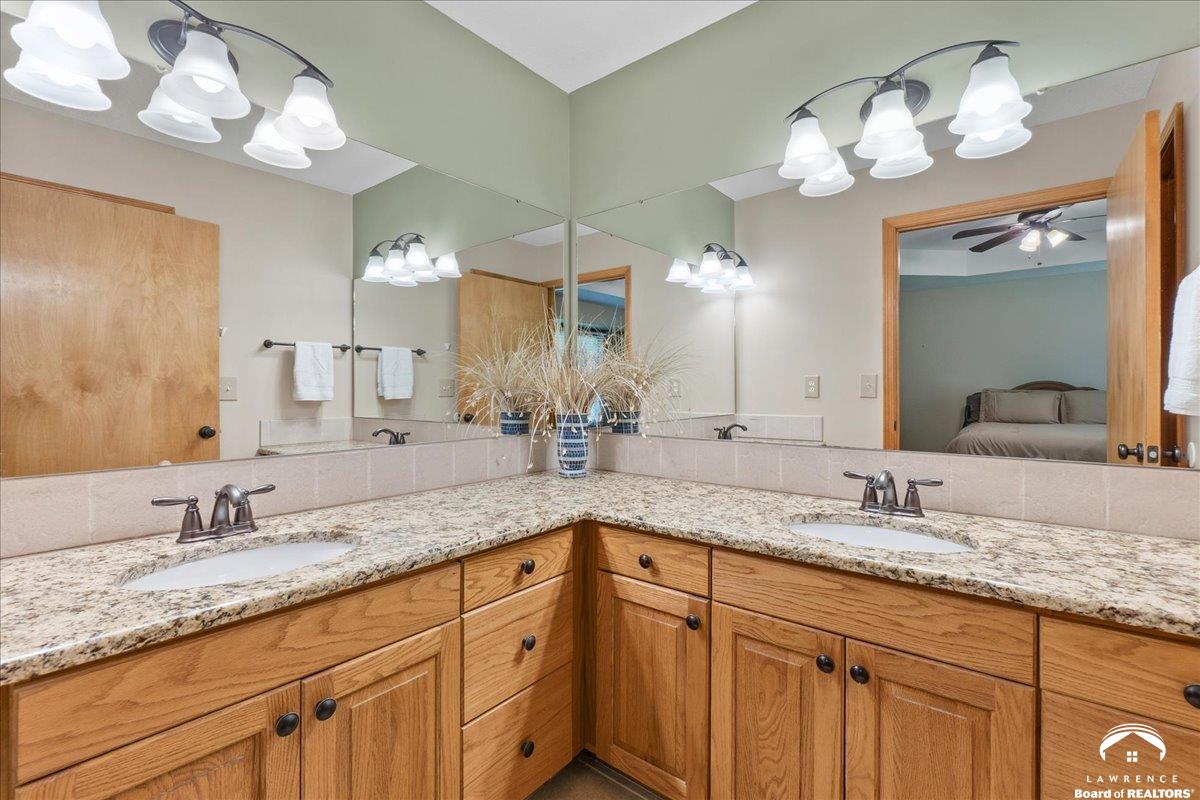 1905 River Ridge Road Lawrence, KS 66044 - Photo 31 of 43