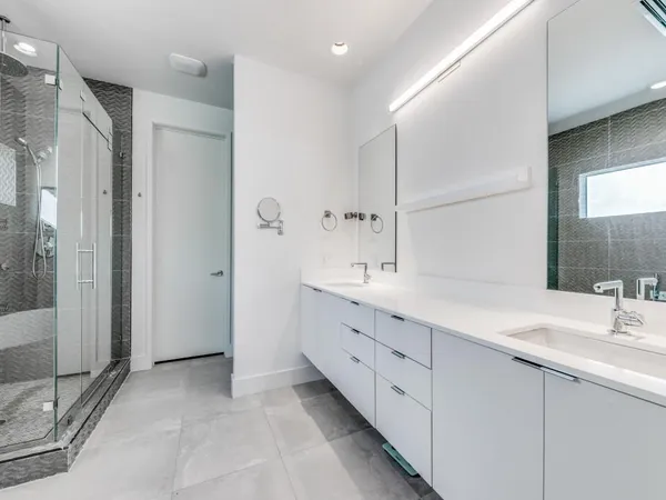 $5,595 | 1847 Euclid Avenue, Dallas, TX 75206