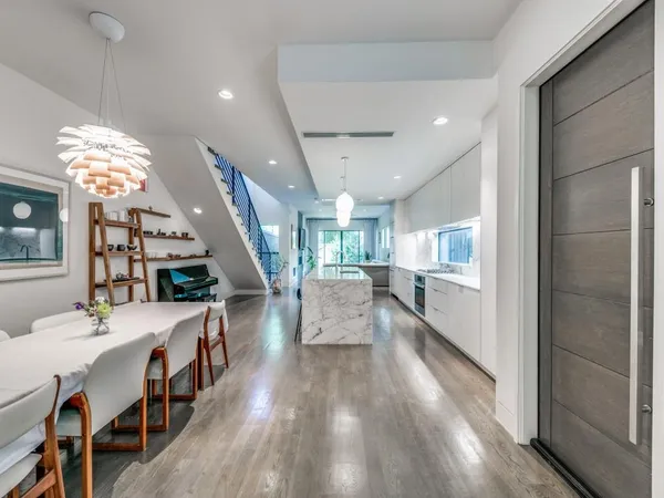 $5,595 | 1847 Euclid Avenue, Dallas, TX 75206