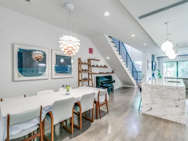 $5,595 | 1847 Euclid Avenue, Dallas, TX 75206