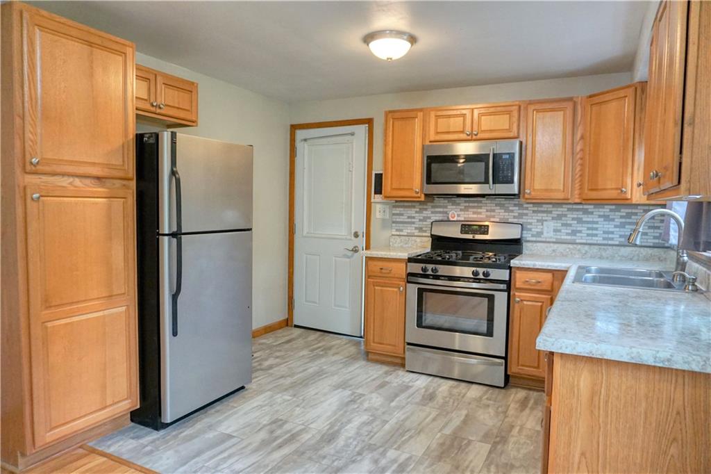 319 North Duffy Road Butler, PA 16001 - Photo 11 of 24 Gallery Image 11