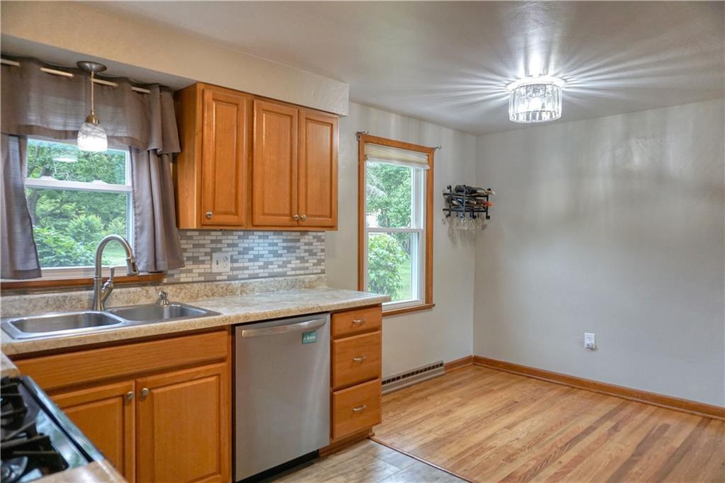 319 North Duffy Road Butler, PA 16001 - Photo 9 of 24 Gallery Image 9