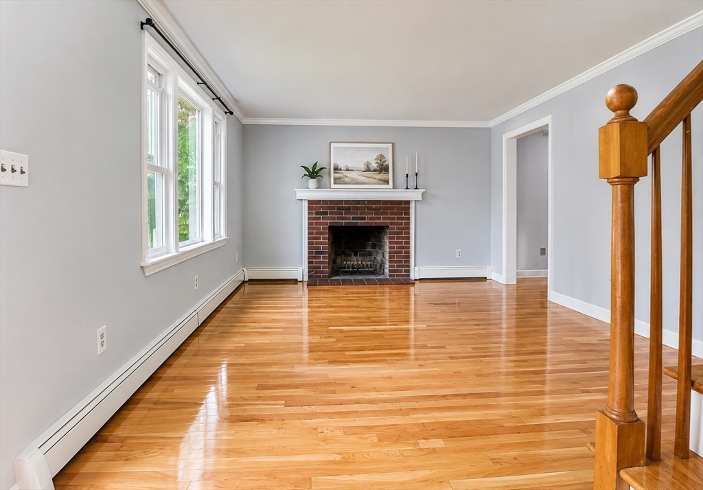 39 Anson Road Concord, MA 01742 - Photo 3 of 30