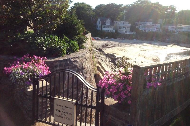 16 Surf Road Cape Elizabeth, ME 04107 - Photo 11 of 28 Photo
