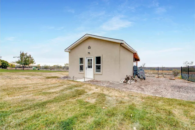 $979,000 | 3330 East 4050 North, Kimberly, ID 83341