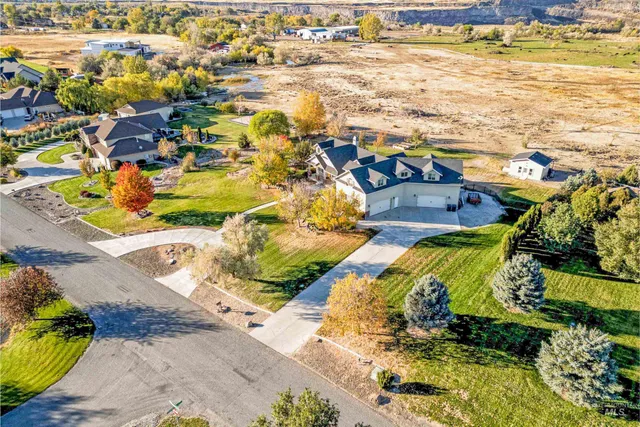$979,000 | 3330 East 4050 North, Kimberly, ID 83341
